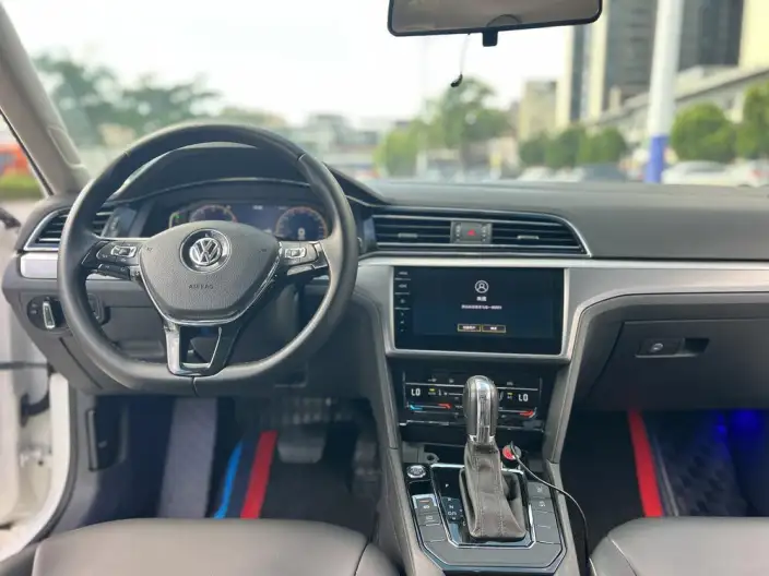 Volkswagen Lamando 2021 Model Facelift 280TSI DSG Comfort Edition – фото 9