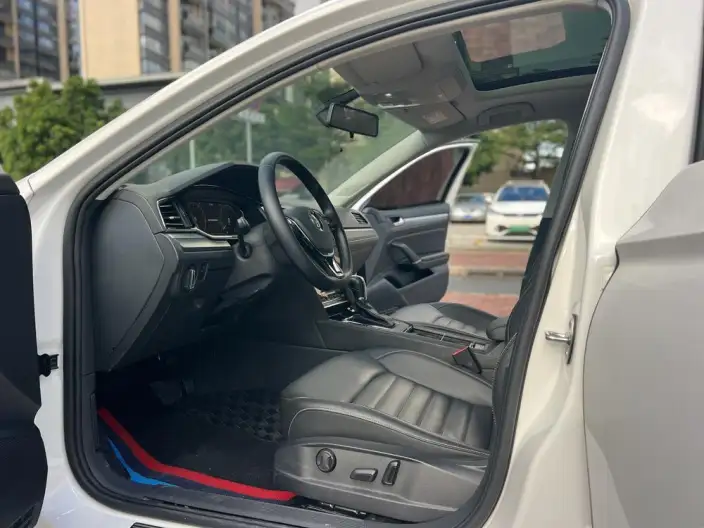 Volkswagen Lamando 2021 Model Facelift 280TSI DSG Comfort Edition – фото 10