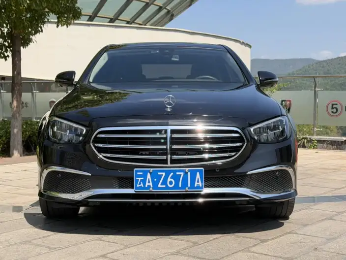 Mercedes-Benz E-Class 2022 Model Facelift II E 300 L Luxury Model sedan – фото 2