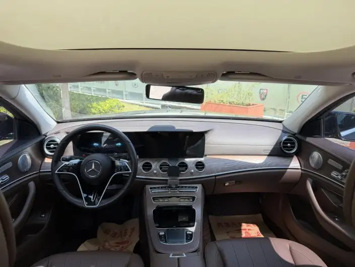 Mercedes-Benz E-Class 2022 Model Facelift II E 300 L Luxury Model sedan – фото 7