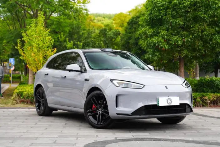 Aito M5 2025 Model Extended Range Ultra 4WD Edition – фото 3