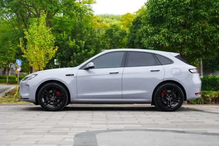 Aito M5 2025 Model Extended Range Ultra 4WD Edition – фото 4
