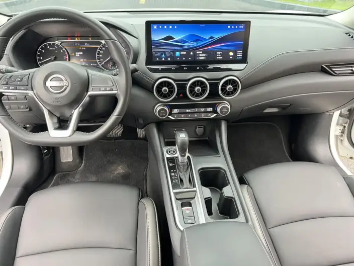Nissan Sylphy 2023 Model 1.6L CVT Yuexiang Edition – фото 10