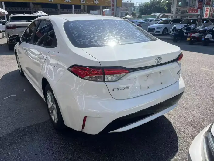 Toyota Levin 2021 Model 185T CVT Deluxe Edition – фото 4