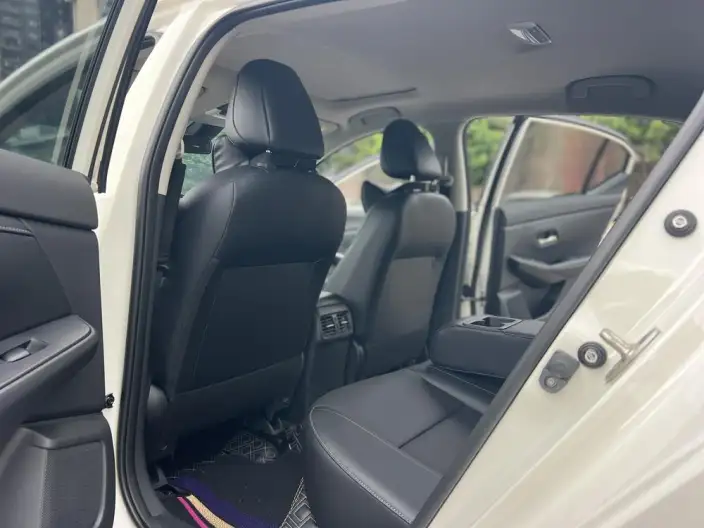 Nissan Sylphy 2022 Model 1.6L XL CVT Yuexiang Edition – фото 10