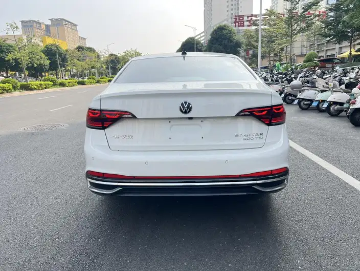 Volkswagen Sagitar 2025 Model 300TSI DSG Flying Version – фото 6