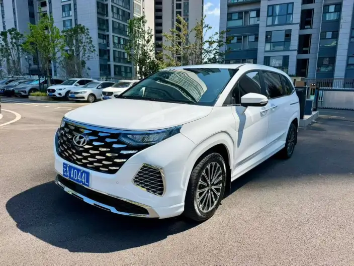 Hyundai Custin 2024 Model 270TGDi LUX Premium Edition