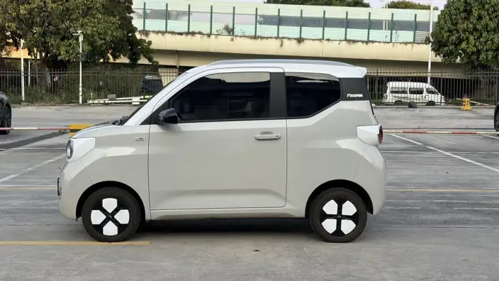 Wuling Hongguang MINIEV 2024 Model 215km Advanced version Lithium Iron Phosphate – фото 3
