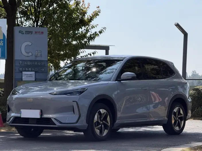 Geely Galaxy E5 2024 Model 440km Voyage Edition – фото 1