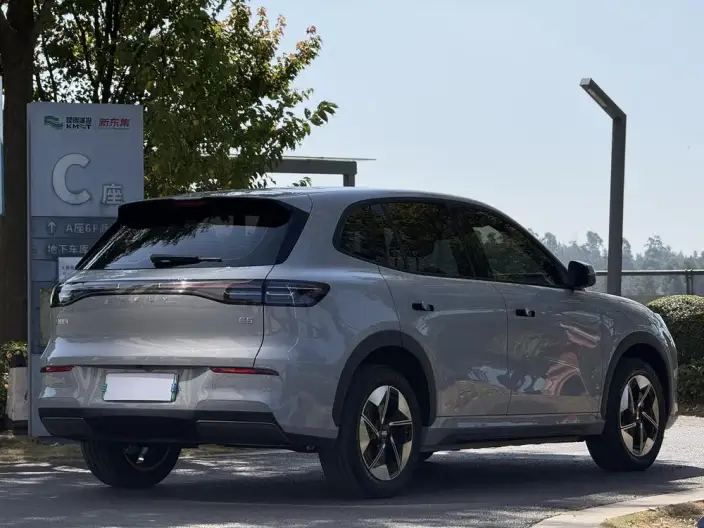 Geely Galaxy E5 2024 Model 440km Voyage Edition – фото 6