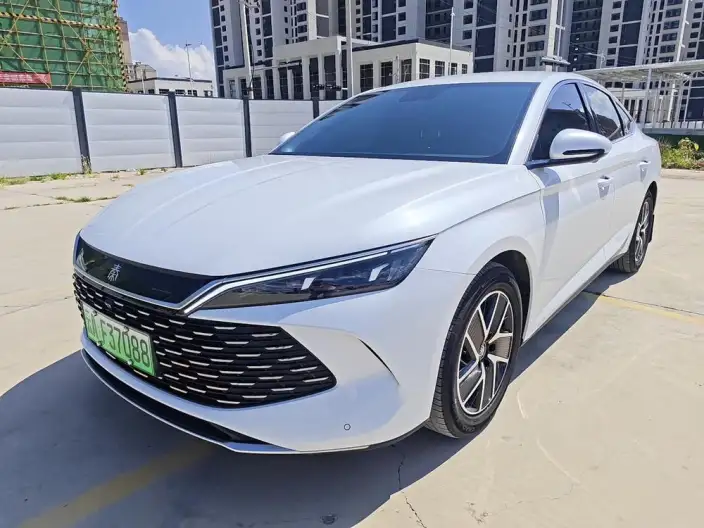 QinL DM 2024 Model DM-i 80KM Leading Model – фото 1