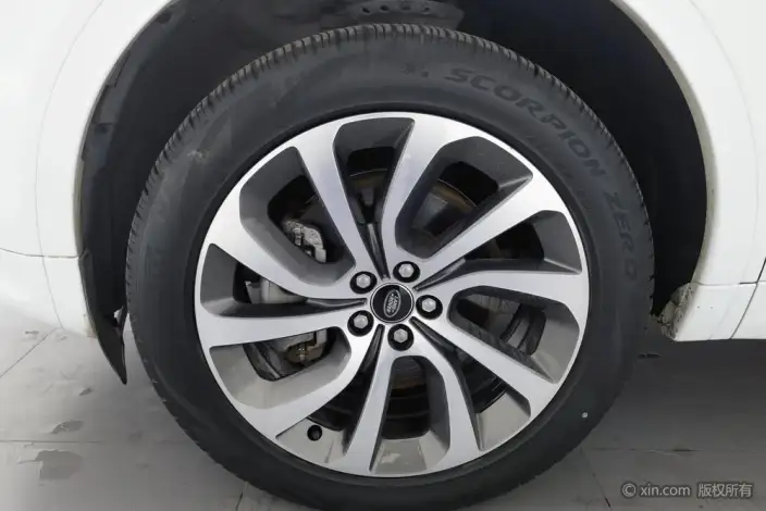 Land Rover Discovery Sport 2023 Model 249PS R-Dynamic S Performance version 5 seat – фото 9