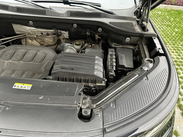 Range Rover 2023 380TSI 4WD R-Line Parade Edition – фото 11