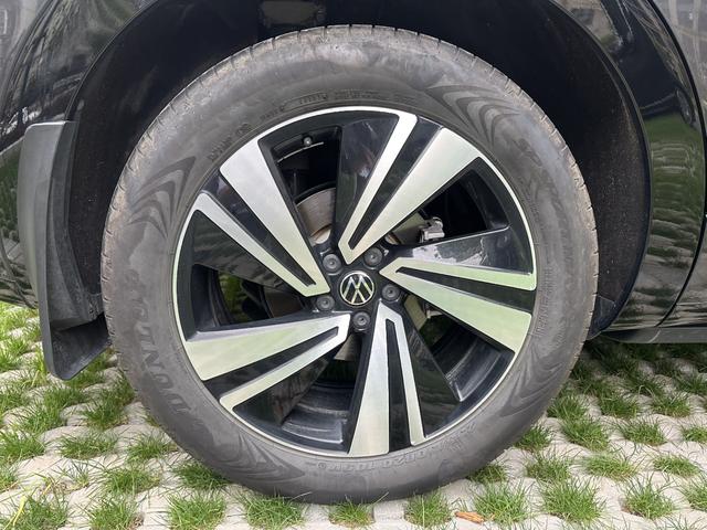 Range Rover 2023 380TSI 4WD R-Line Parade Edition – фото 14
