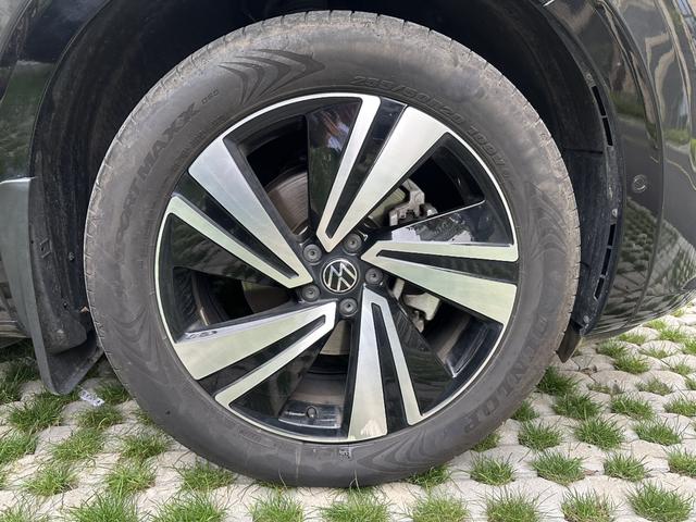 Range Rover 2023 380TSI 4WD R-Line Parade Edition – фото 15