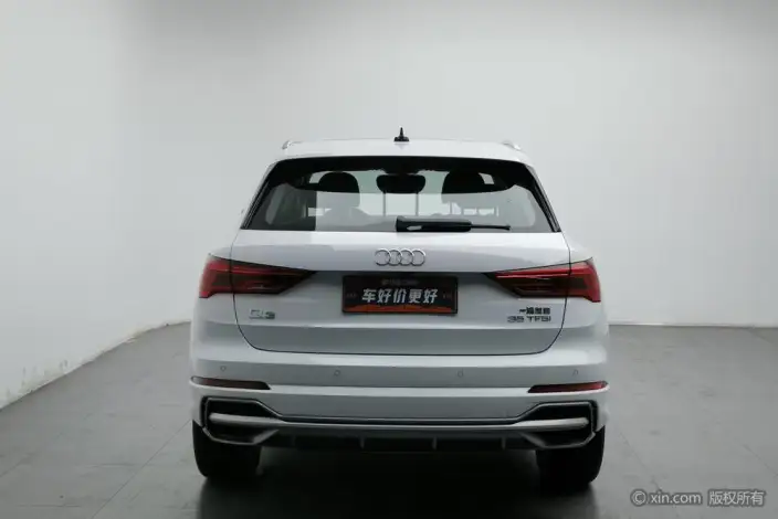 AUDI Q3 2022 Model 35 TFSI Enterprising Dynamic Model – фото 3