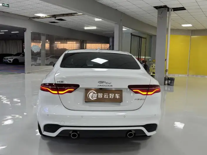 Jaguar XE L 2024 Model 2.0T 250PS R-DYNAMIC S Enterprising Sports Edition – фото 5