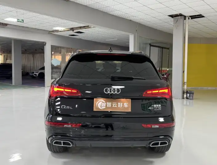 Audi Q5L 2024 Model 40TFSI Fashion Dynamic Model – фото 5