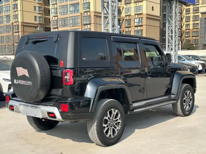 BAIC BJ40 2020 Model 2.0T Automatic 4WD City Hunter Edition Warrior Model – фото 6