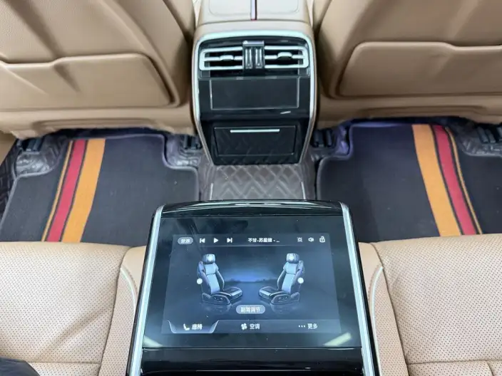 HONGQI H9 2022 Model 2.0T Smart Flag Enjoy Edition – фото 8