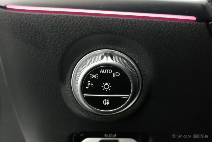 Mercedes-Benz C-Class 2025 Model Facelift C 260 L Sports Edition – фото 9
