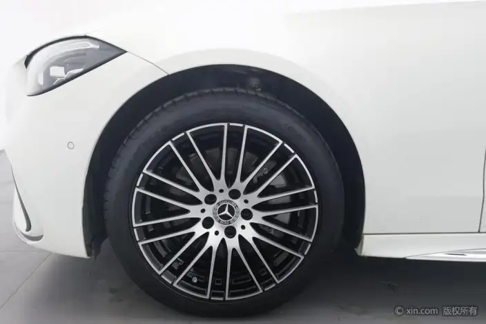 Mercedes-Benz C-Class 2025 Model Facelift C 260 L Sports Edition – фото 10