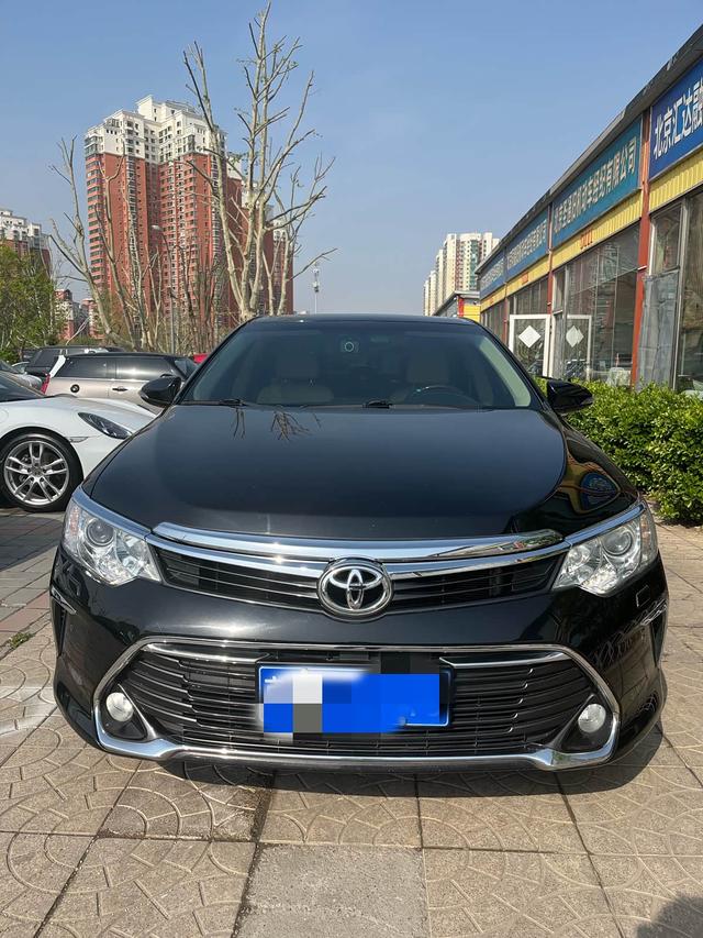 Toyota Camry 2016 2.5G 10th Anniversary Luxury Navigation – фото 4