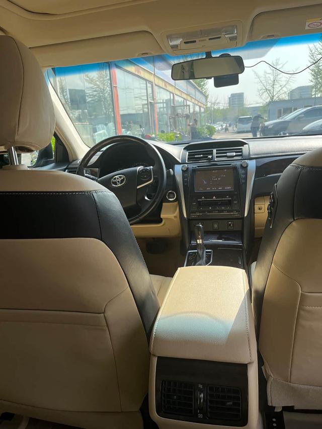 Toyota Camry 2016 2.5G 10th Anniversary Luxury Navigation – фото 11