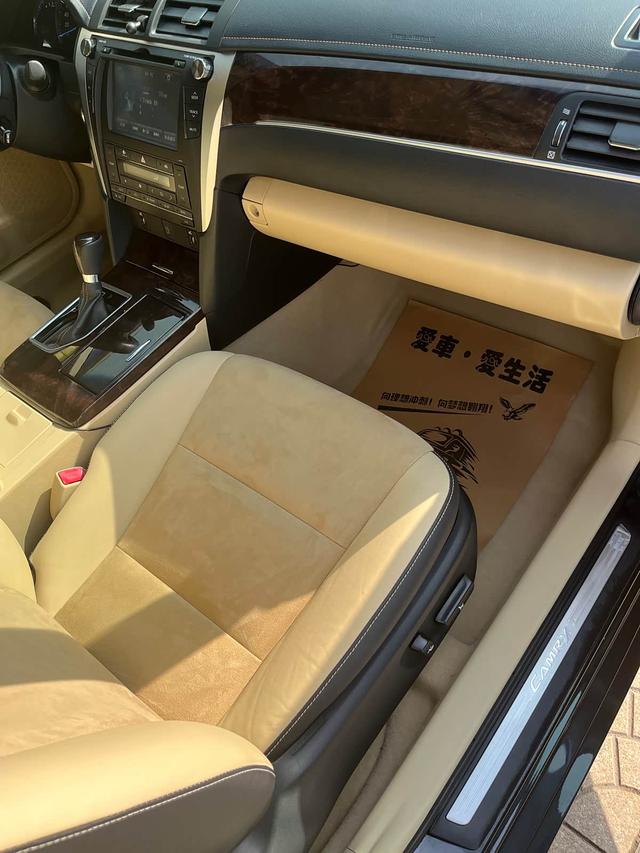 Toyota Camry 2016 2.5G 10th Anniversary Luxury Navigation – фото 20