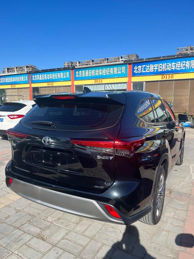 Toyota Highlander 2022 380T 4WD Luxury 7-Seater – фото 6