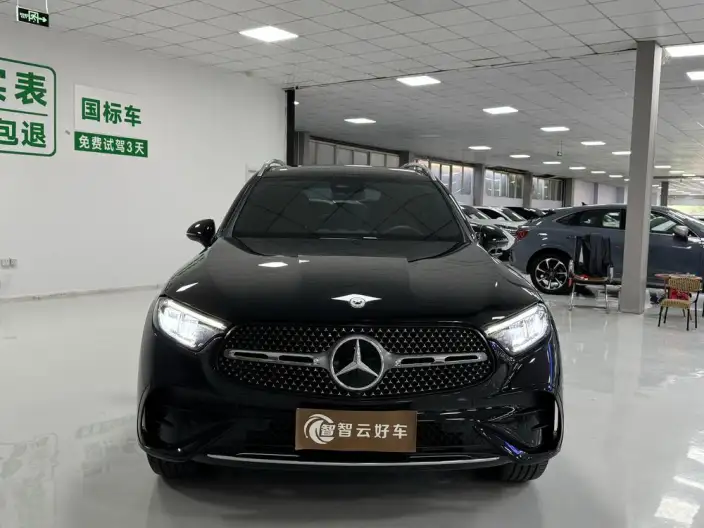 Mercedes-Benz GLC 2024 Model Facelift GLC 260 L 4MATIC Luxury Model 5 seat – фото 2