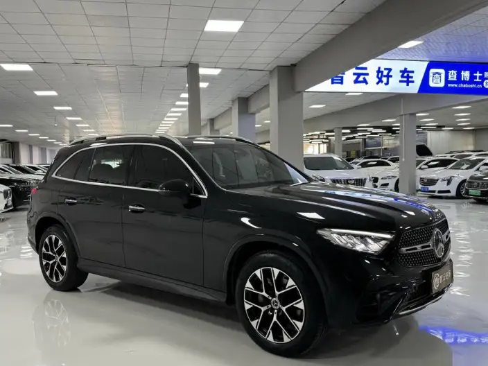 Mercedes-Benz GLC 2024 Model Facelift GLC 260 L 4MATIC Luxury Model 5 seat – фото 3