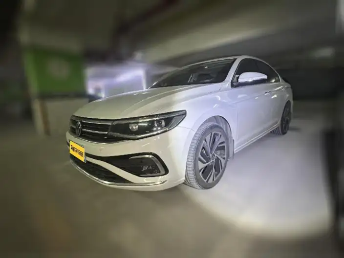 Volkswagen Bora 2023 Model 200TSI DSG Zhixing Edition – фото 1