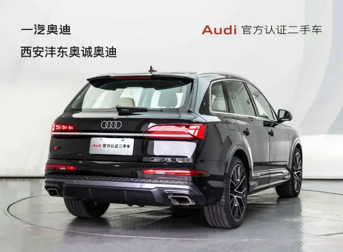 Audi Q7 2025 Model 55 TFSI quattro S line Noble Model – фото 4