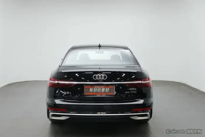 Audi A6L 2024 Model 40 TFSI Luxury Dynamic Model – фото 3