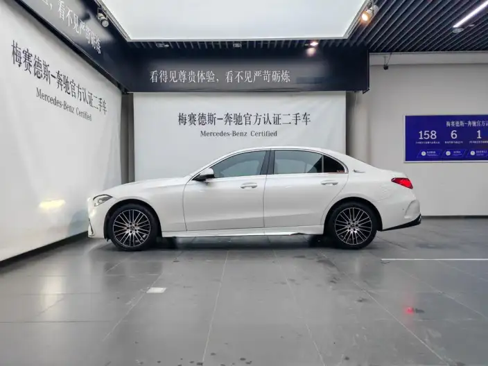 Mercedes-Benz C-Class 2024 Model C 260 L Sports Edition – фото 3