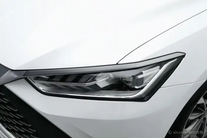 BYD Qin PLUS DM 2024 Model Honor Edition DM-i 55KM Leading Model – фото 7