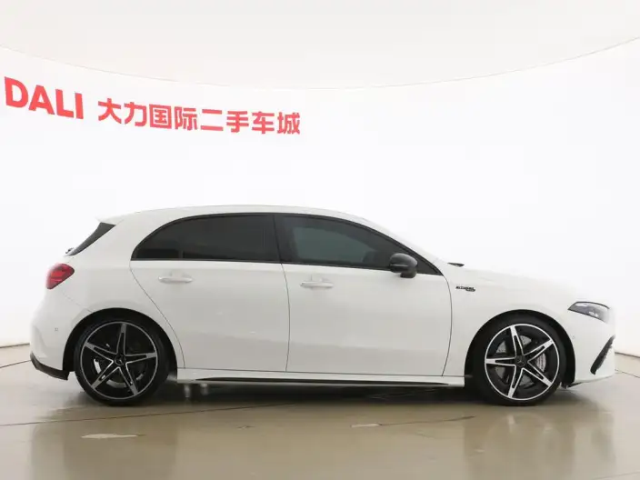 Mercedes-Benz A-Class AMG Imported 2024 Model AMG A 35 4MATIC – фото 8