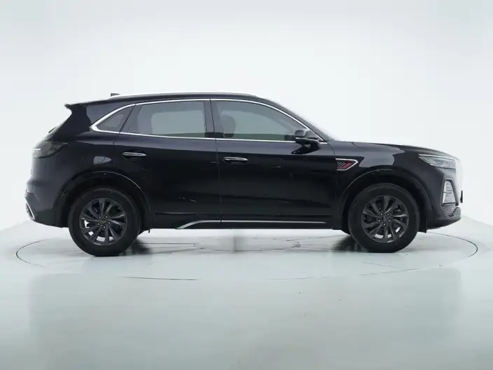 Hongqi HS5 2023 Model 2.0T Flag Xiang Pro Edition – фото 8