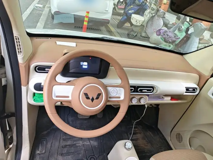 Wuling Hongguang MINIEV 2024 Model 215km Youth Edition Lithium Iron Phosphate – фото 7
