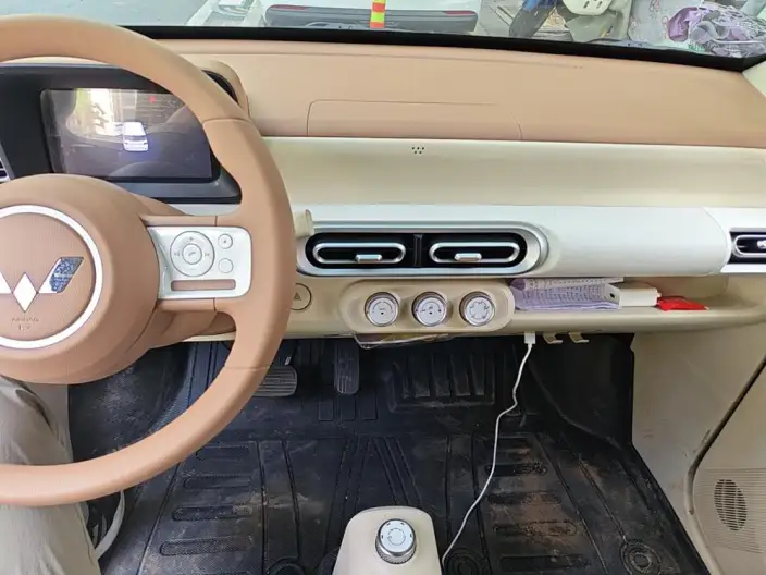 Wuling Hongguang MINIEV 2024 Model 215km Youth Edition Lithium Iron Phosphate – фото 8