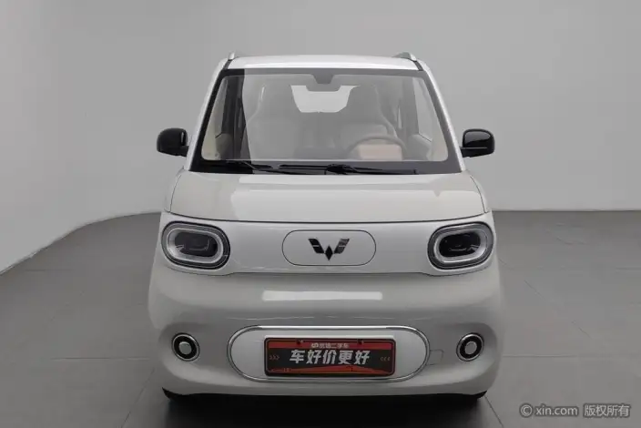 Wuling Hongguang MINIEV 2024 Model 215km Advanced version Lithium Iron Phosphate