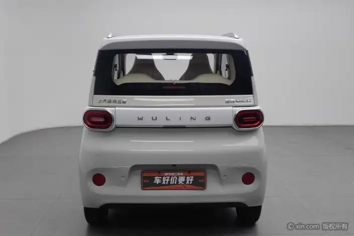 Wuling Hongguang MINIEV 2024 Model 215km Advanced version Lithium Iron Phosphate