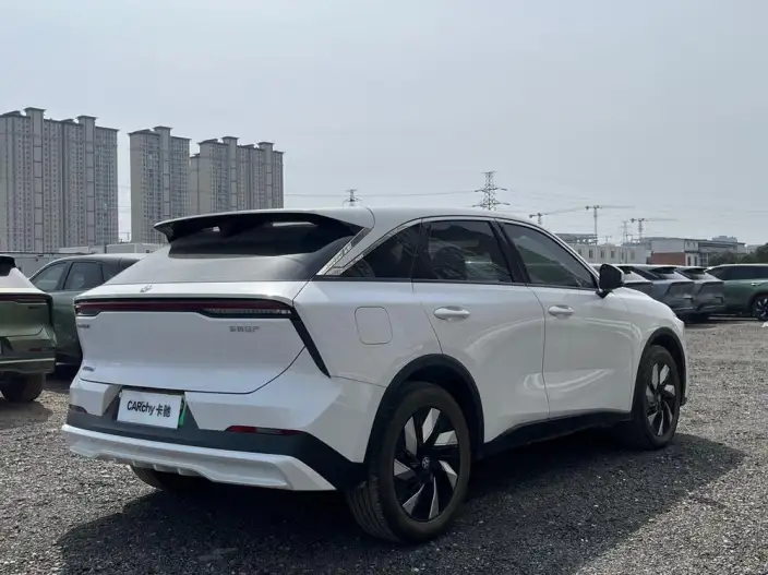 Venucia V+ DD-i 2023 Model 60KM iD Edition – фото 6