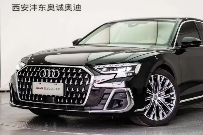 Audi A8 2024 Model A8L 45 TFSI quattro Luxury Model – фото 8