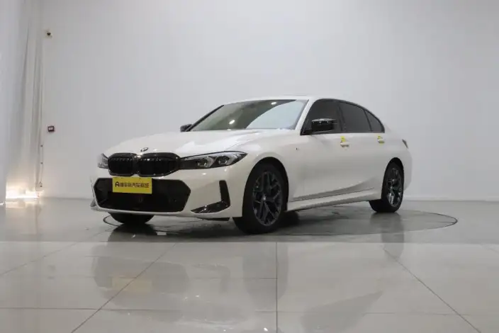 BMW 3 Series 2025 Model 330Li M Sports Night Set – фото 1
