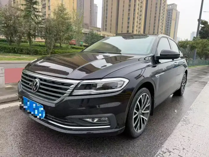 Volkswagen Lavida 2021 Model 280TSI DSG Deluxe Edition – фото 1