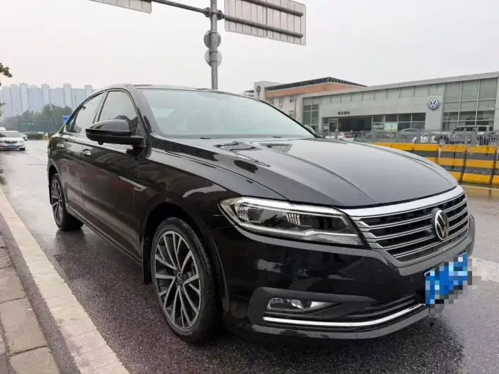 Volkswagen Lavida 2021 Model 280TSI DSG Deluxe Edition – фото 3