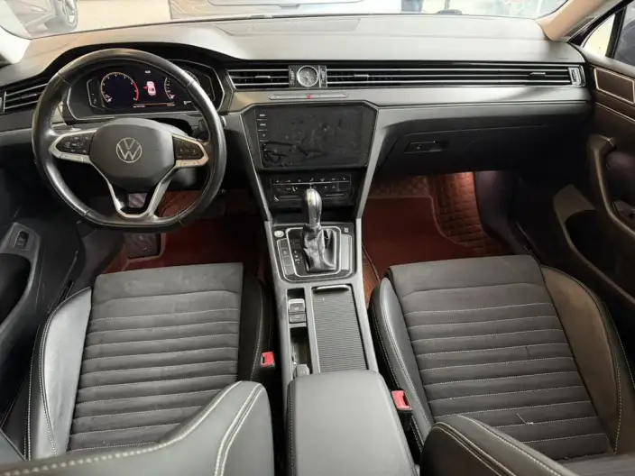 Volkswagen Magotan 2020 Model 330TSI DSG Luxury Model – фото 10