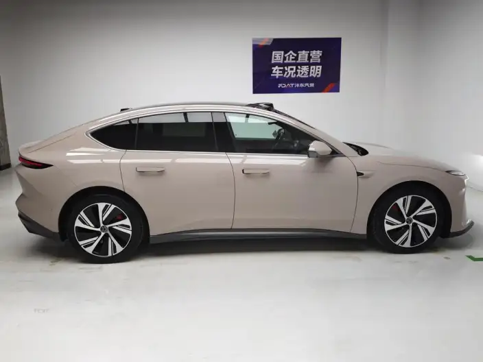 NIO ET5 2022 Model 100kWh – фото 8